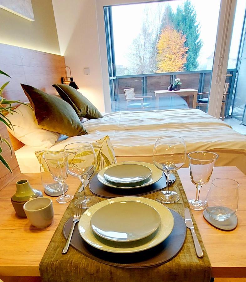 Bed & Breakfast Rezidenca Pipanova Ljubljana Exteriör bild