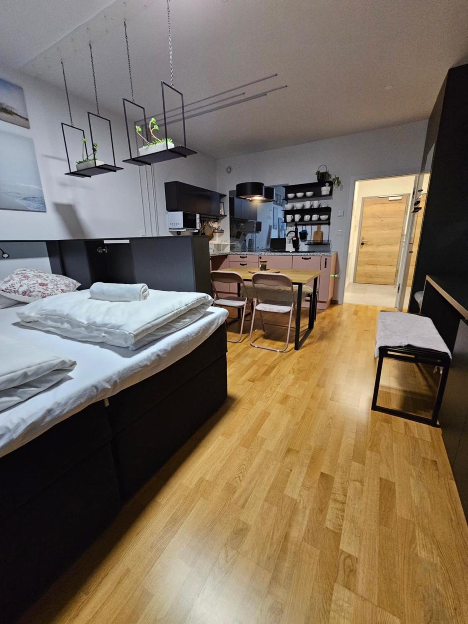Bed & Breakfast Rezidenca Pipanova Ljubljana Rum bild